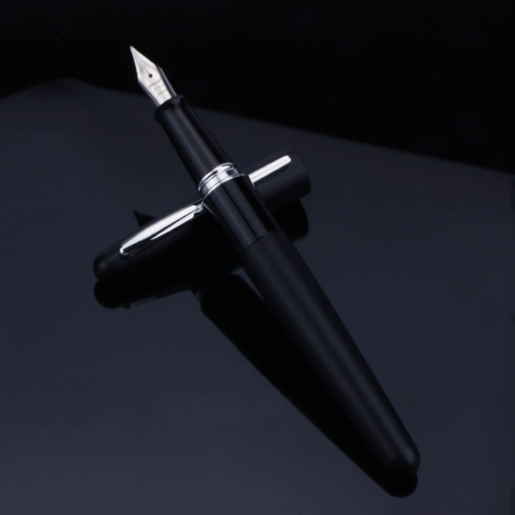 LIOONS Eleganter Füllfederhalter mit ergonomischem Griff und 0,4 mm feiner Spitze, modernes Design, glatter Schreibstift, Federstift für Rechts- und Linkshänder