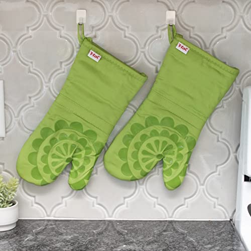T-Fal Textiles 97169 2-Pack Medallion Design 100-Percent Cotton And Silicone Oven Thumb Mitt, Green, 2 Pack, 2 Count #TOP4