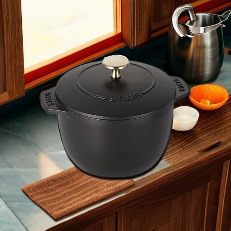 Amazon.co.jp: ストウブ 鋳物ホーロー鍋 フレンチオーブン 1.5-Qt