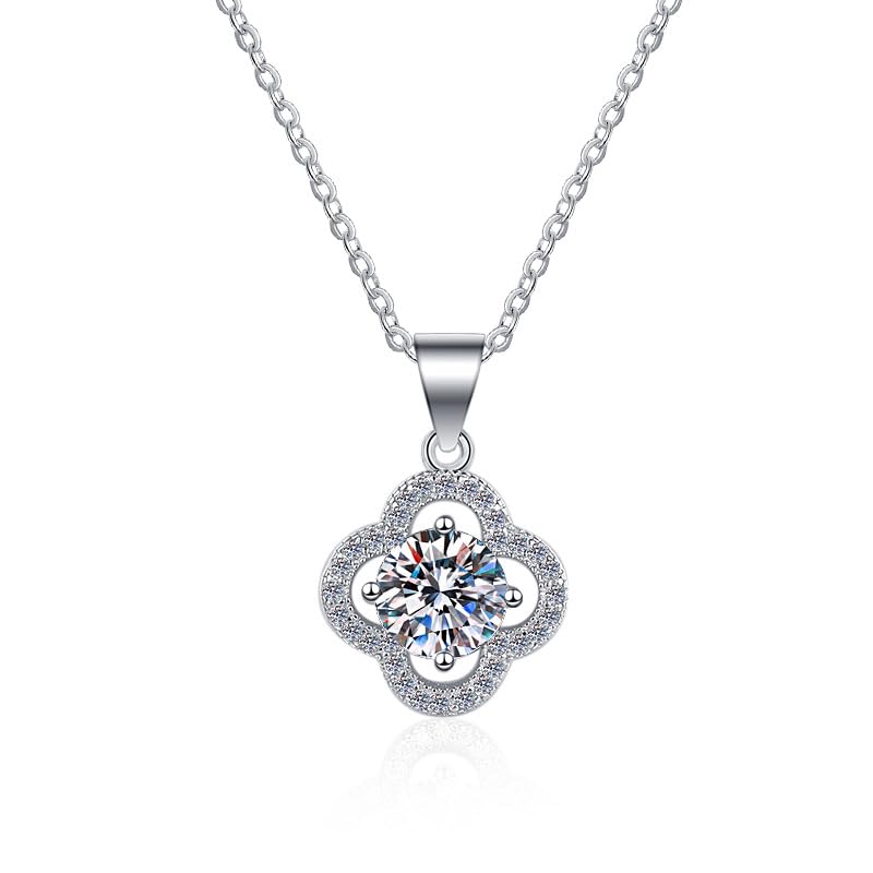 Silver Pendant four-leaf clover Necklace for Women - S925 Sterling Silver with 18K Gold Plated, lucky Clover Design and 2-Carat D-Color Moissanite. Graceful and Auspicious!