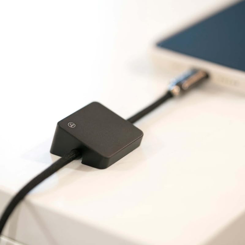 HMM Magnet Cable Cube - Sujeta cables magnético compacto para organización de cables de carga, auriculares y escritorio, ideal para hogar, oficina, auto, mesa de noche y viaje, negro miniatura 4