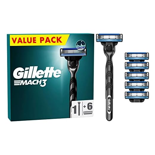 Gillette Mach3 Men's Wet Razor + 6 Razor Blades with Triple Blade, Gift for Men