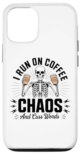 Coffee Chaos And Cuss Words Skull �S�X �X�P���g�� �_�[�N���[���A �X�}�z�P�[�X iPhone 12/12 Pro �p