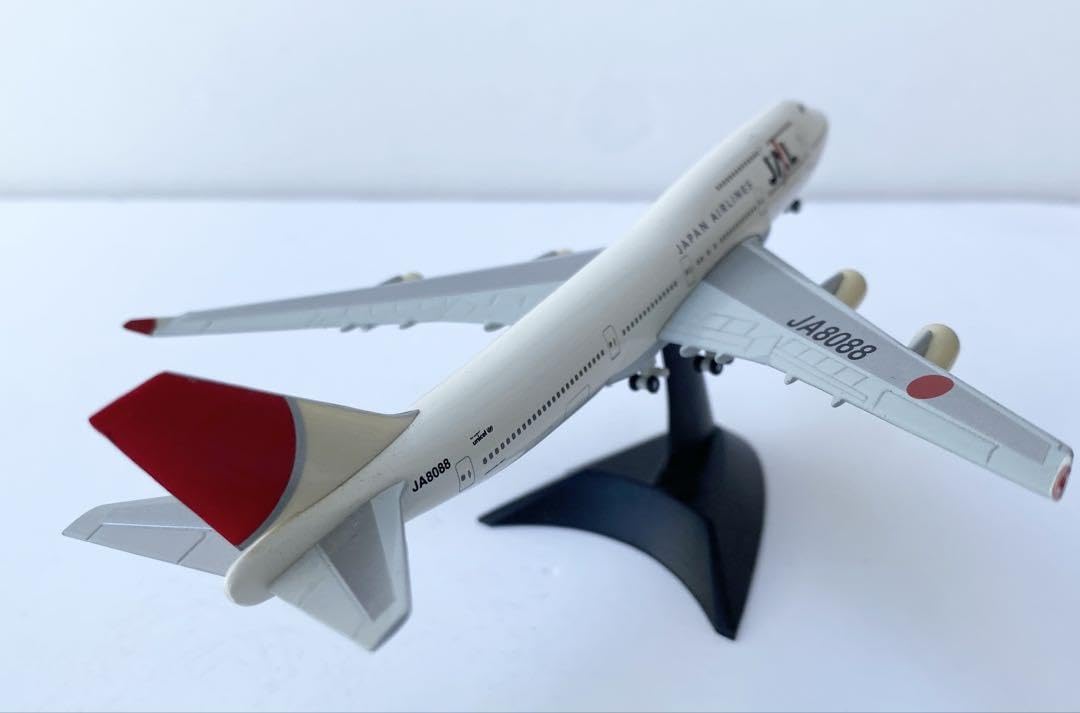Amazon.co.jp: JAL B747400 JAノL塗装仕様 JA8088モデルプレーン