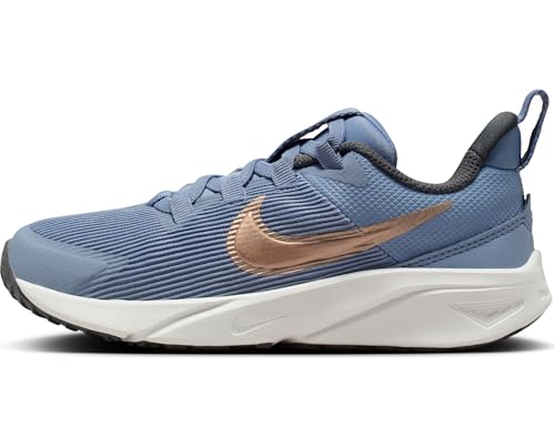 Nike Star Runner 4 avec détails bronze métallique et semelle ultra souple