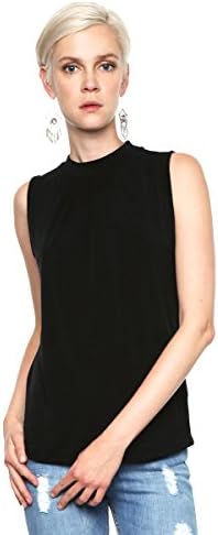 blusa negra cuello redondo