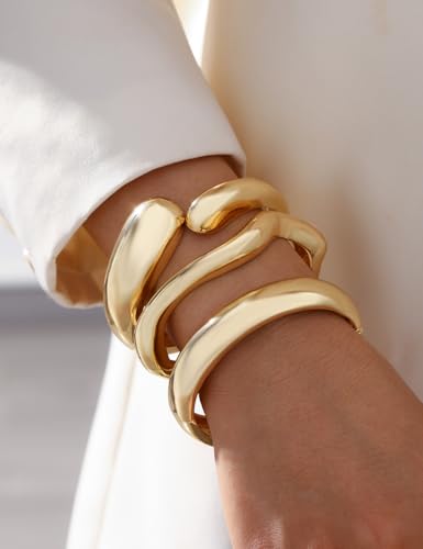 Image of Chunky Gold Bangle Bracelets for Women, Dainty 14k Gold Plated Big Stackable Bangles Set, Trendy Statement Cuff Bracelet Stack Fashion Jewelry Gifts