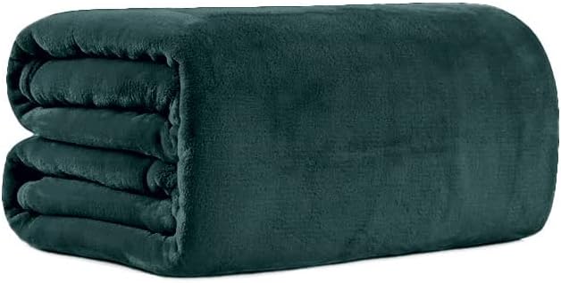 Bear & Panda Flannel Fleece Throw Blanket G Large Travel Sofa Bed Blanket Super Soft Fluffy Warm Thick Throws Microfibre Blankeyrey (Emerald Green, 127 x 152 cm)