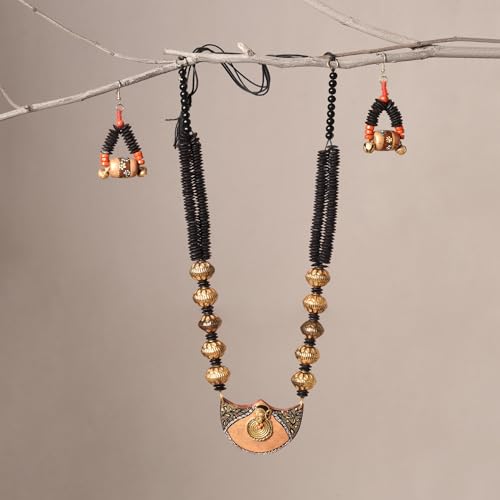 Image of AAKRITI ART CREATIONS Handcrafted Women's Jewelry Set - Elegant Ethnic Necklace and Earrings, Statement Fashion Accessories for Parties & Festivals