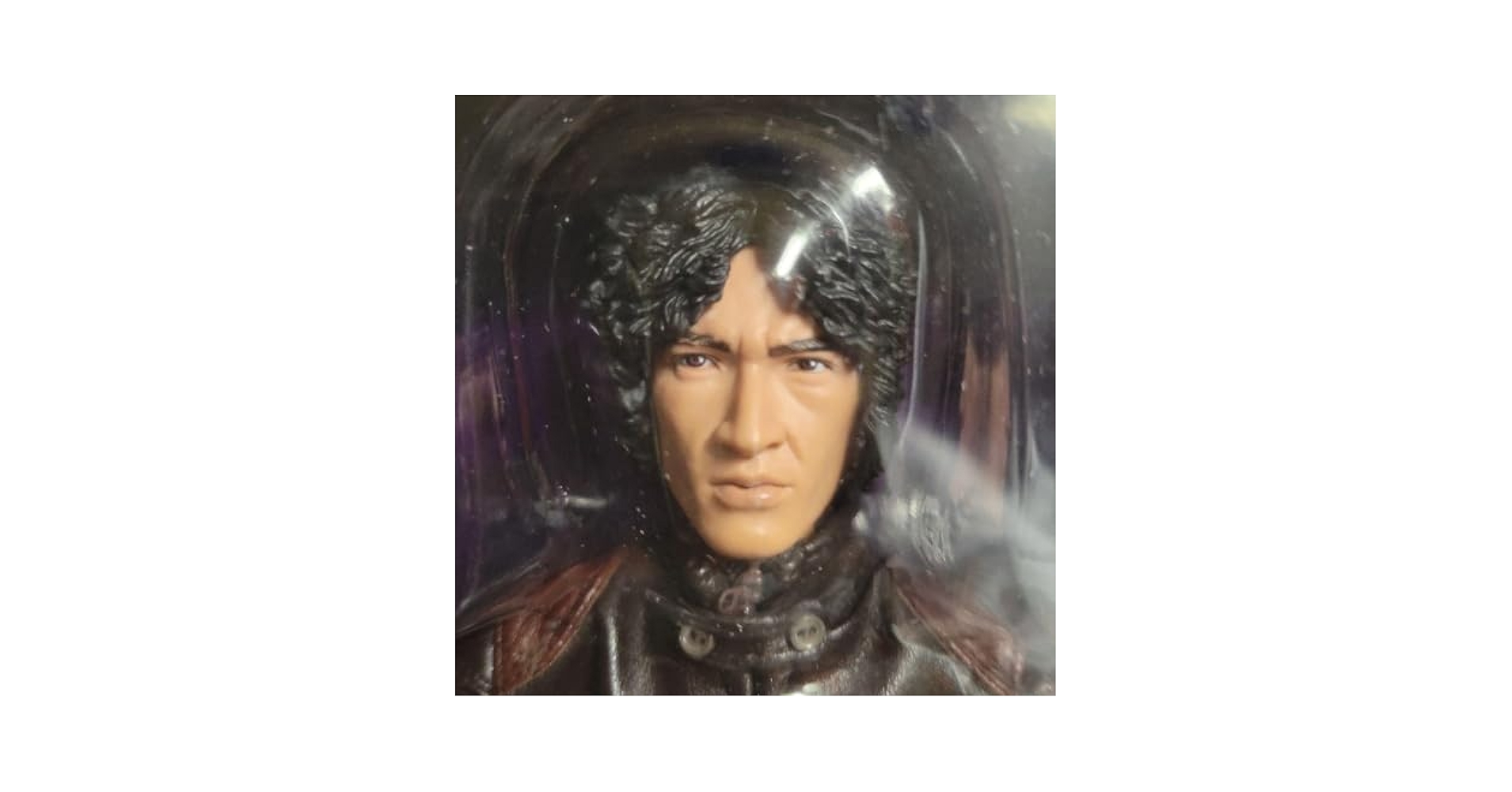 Amazon | 松田優作フィギュア 蘇える金狼 朝倉哲也 | フィギュア