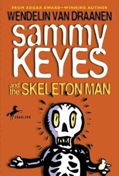 Paperback Sammy Keyes and the Skeleton Man[SAMMY KEYES & THE SKELETON MAN][Paperback] Book