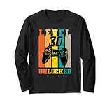 Photo Gallery retro level 30 unlocked birthday gaming legend game paused maglia a manica Photo Gallery retro level 30 unlocked birthday gaming legend game paused maglia a manica