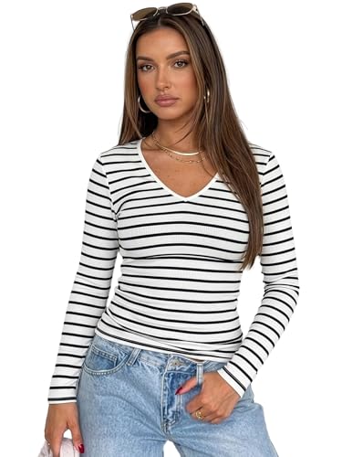 Image of Aahwan Women Cotton Blend Solid V-Neck Full Sleeves Fitted Tee Top