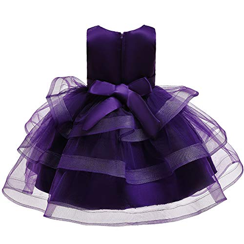 Robe de Noël en dentelle pour le repas de réveillon