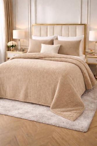 Generico Copriletto Trapuntato Coste Velour in Velluto a Costine, Coperta Letto Matrimoniale Elegante e Morbida, Copriletto Moderno Tinta Unita per Camera da Letto – Design Made in Italy (Tortora)