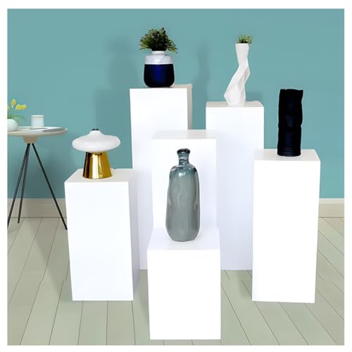 Présentoir de boutique de mariage : piédestal cubique blanc 40x40x60 cm pour événement