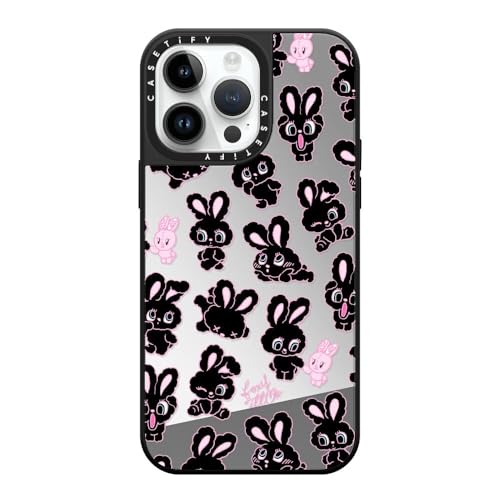CASETiFY �~���[ iPhone 14 Pro Max �P�[�X [1.5m����̗����������N���A/MagSafe �ɑΉ�] - Black Bunnies - �V���o�[ (�u���b�N�o���p�[)