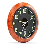 horloge murale solaire radio pilotée LOOK BOIS DECORATIF - Cadre imitation bois chaleureux qui s'intègre facilement dans un salon, un bureau ou une entrée et apporte une touche déco à votre intérieur.