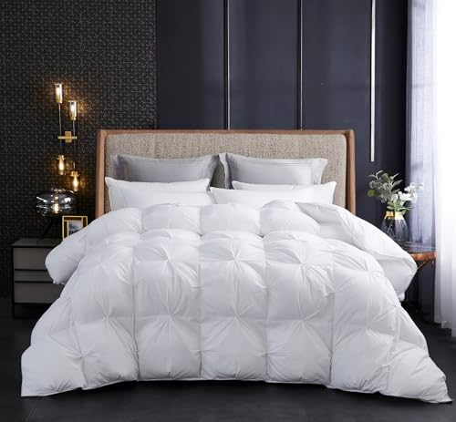 Three Geese Daunenbettdecke 155x220 cm – Alljahresdecke mit Gänsedaunen-Feder-Mischung (1200g), 100% Baumwollbezug, Ökotex & RDS Zertifiziert