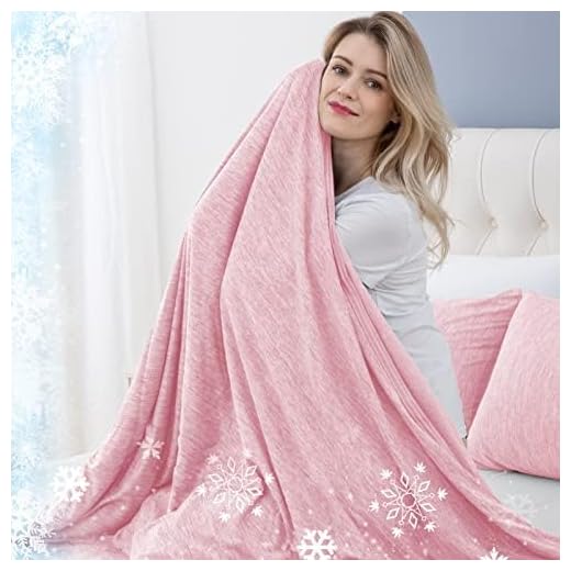 RUMBALUXY Manta refrescante para Sudores nocturnos, Manta fría de Verano para Personas Que Duermen con Calor, Q-MAX > 0,45, Fina, Suave, Transpirable, Ligera, Fresca para Cama, 152 x 203 cm, Rosa