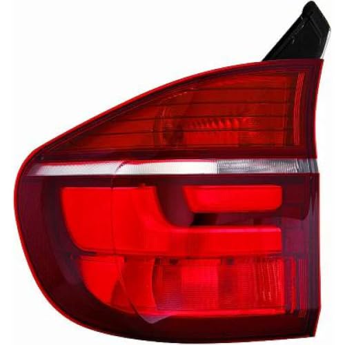 Feu arrière droit cassé sur BMW X5 2010-2013 ? Remplacez l'optique extérieure sans platine