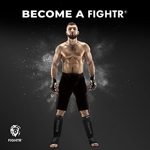 FIGHTR Premium Schienbeinschoner für Kampfsport, Kickboxen, Boxen. Schienbeinschützer für Erwachsene (All Black, Erwachsene)