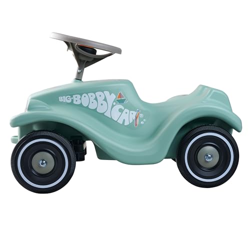 BIG Bobby Car Classic Green Sea - Rutschauto ab 1 Jahr im bunten Meeres-Design mit grauem Sicherheits-Lenkrad und Hupe, für Kinder von 1-5 Jahre (bis 50 kg), salbei mit Aufklebern – Bild 3