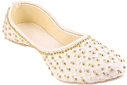 Nayara FashionGreen Jutti for Women, Punjabi Juti mojaris, Stylish mojri Footwear, New Juttis Ethnic Traditional Girls Rajasthani Ladies Shoes Jaipuri Wedding Bridal mojdiMODEL NO-RM-24