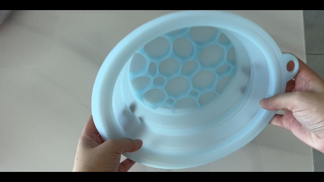 Cuenco facial de silicona con bandeja para hielo integrada miniatura 7