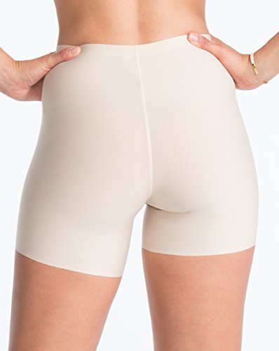 SPANX girls Lightweight Layer Girl Short3