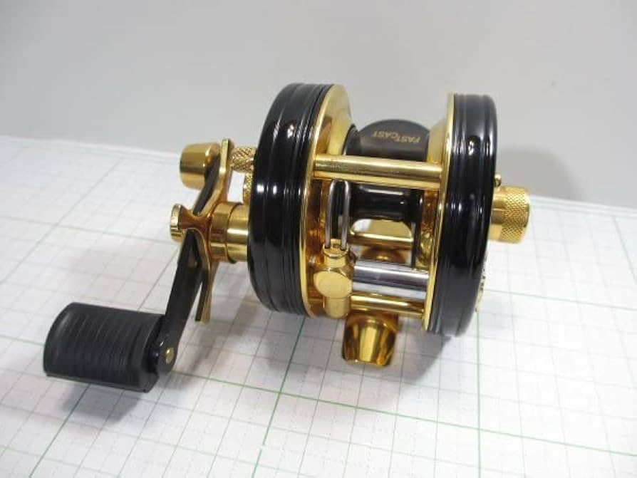 Amazon.co.jp: ABU アンバサダー 4600CDL 美品 : スポーツ