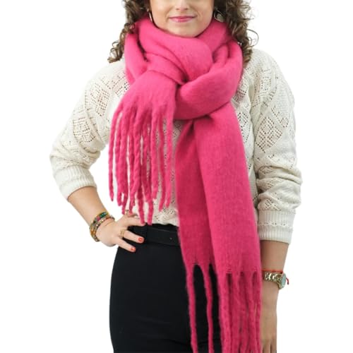XIFRIKA Bufanda de Mujer para Invierno Tamaño XXL 248x39cm Lisa de Color Rosa Fucsia. Bufanda Suave, Cálida, Extragrande. 100% Poliéster con Flecos para Uso Diario