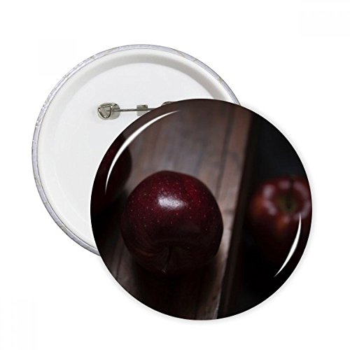Pins badge cerise multicolore pour customiser un sac ou des vêtements d'été