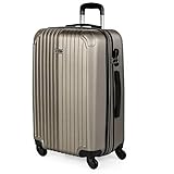 Maleta Trolley 66 cm tamaño mediano de la firma ITACA. Ideal para estudiantes y profesionales. Candado de combinación integrado 3 dígitos para mayor seguridad. Cremallera doble cursor. Superficie texturizada anti arañazos y rayaduras.