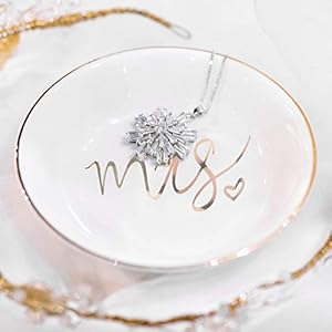 Mrs Jewelry Dish Ceramic Ring Trinket Tray Wedding Gift for Bride Desk Storage for Mrs Engaged Gifts Mr Mrs Gold Engagement Gifts Friend