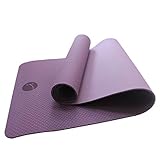 ✔️ MULTIUSOS Esta esterilla de TPE ha sido diseñada por asiduos practicantes de yoga y amantes del deporte. Tiene el tamaño ideal 183x61x06cm, es suave para las articulaciones, no contiene materiales tóxicos a diferencia de muchas otras esterillas compuestas con PVC o NBR.