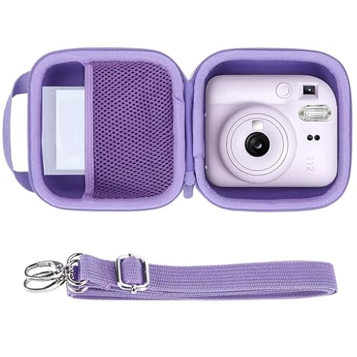 Lebakort Duro Caja Estuche Funda para Fujifilm Instax Mini 12/11 cámara instantánea (Morado) | Ya disponible en tu tienda friki favorita! En mundofriki.es! Lebakort Duro Caja Estuche Funda para Fujifilm Instax Mini 12/11 cámara instantánea (Morado) | Ya disponible en tu tienda friki favorita! En mundofriki.es!
