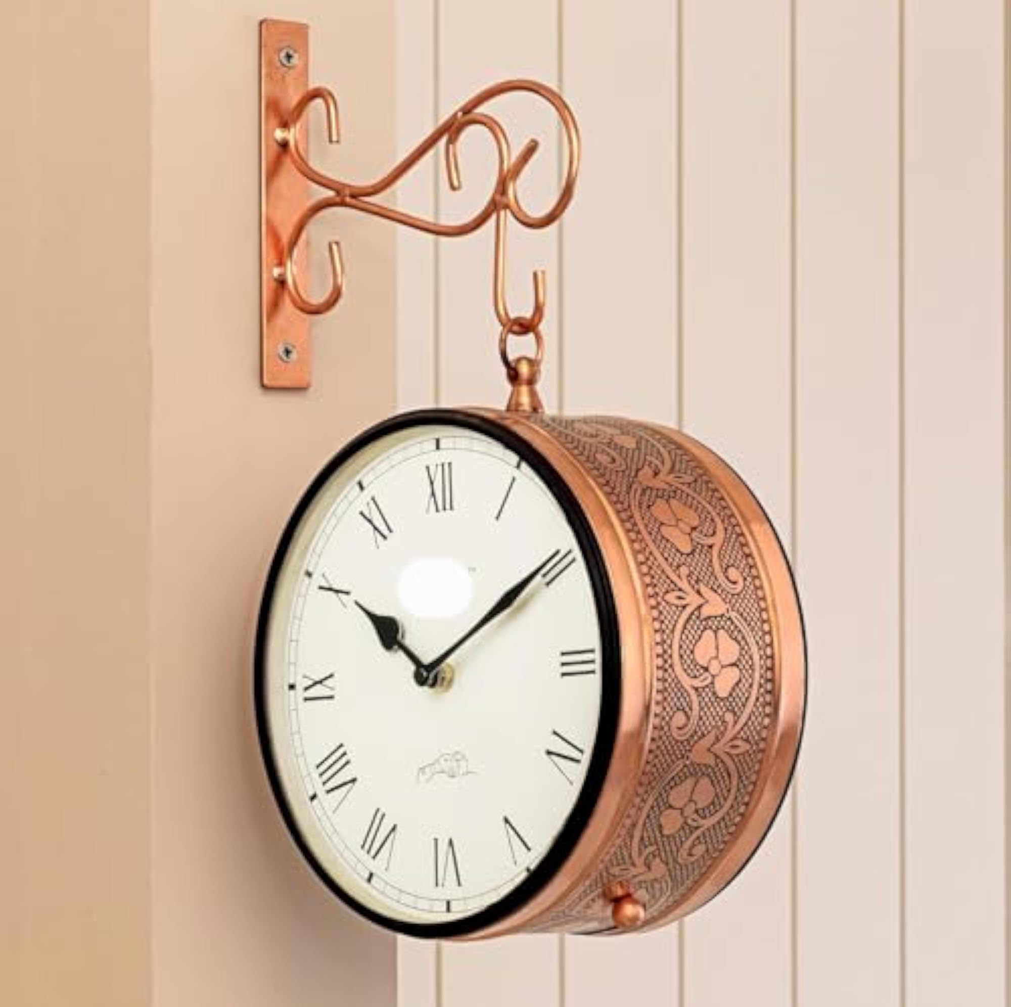Roman Dial Double-Sided Metal Hanging Clock