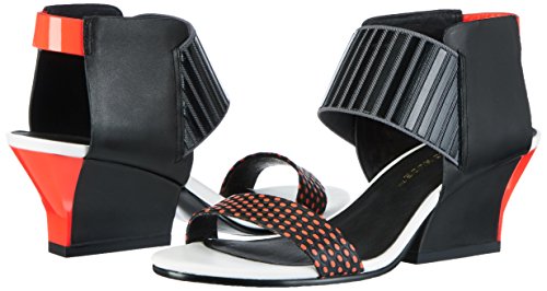 UNITED NUDE