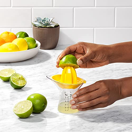 OXO Good Grips Small Citrus Juicer image 2