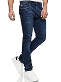 DETAILS & HIGHLIGHTS: Leichter Stretch, kontrastreiche Nähte und leichte Washed-Out Effekte, Zip-Fly Verschluss, 5-Pocket Style, Lederpatches, Slim Fit