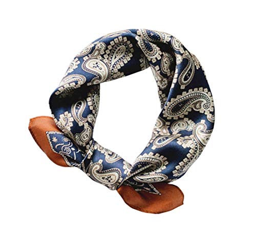 Foulard carré en satin de soie bleu marine pour vos tenues du quotidien