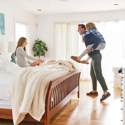 Dearfoams Men's Indoor Outdoor Breathable Pierce Moccasin Slipper3