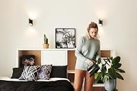 LEDVANCE ORBIS CYLINDRO SMART+ Wi-Fi Leuchte, dimmbare LED Innenwandleuchte, 12W, Farbtemperatur 3000-6500K, 600 Lumen, weiß/gold, Zylinder mit asymmetrischen Anschnitten, 20x12cm – Ansicht 3