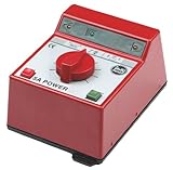 Viele Features – Sehr feinfühliges Regeln, geglättete Gleichspannung, einstellbarer Regelbereich +/- 135° mit Nullstellung, Booster-Taste, LED Anzeigen für Stopp, Überlast, Betriebsbereit, Fahrtrichtung, Kurzschlussicherung, Kabelanschlüsse für bis zu 1.5 mm2.