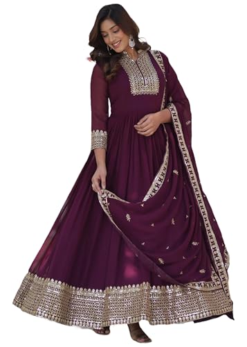 Costume Anarkali fleuri paillettes brodées fini les tenues de soirée inconfortables