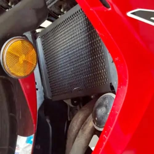 Grille radiateur moto CBR500R : évitez les fuites d'eau sur route - 3