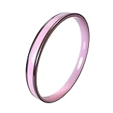 Ce bracelet s'adapte à tous les styles et occasions. Portez-le au quotidien pour ajouter une touche d'élégance à une tenue décontractée, ou assortissez-le à une tenue de soirée pour un look raffiné et moderne. Sa polyvalence en fait un accessoire indispensable pour la femme moderne qui souhaite allier confort et esthétique.
