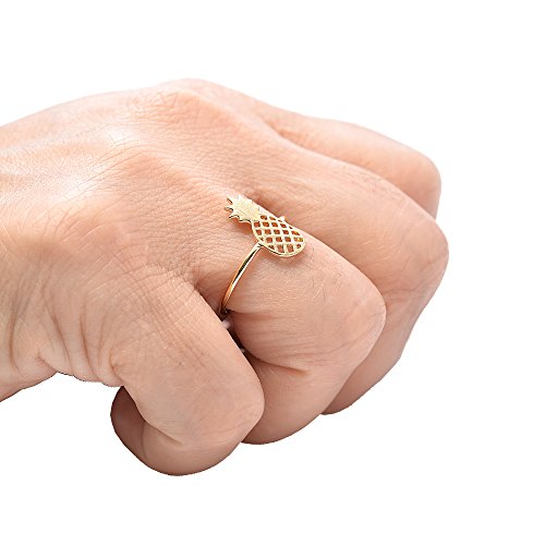 Spinningdaisy Handcrafted Brushed Metal Pineapple Fruit Ring Gold #TOP1