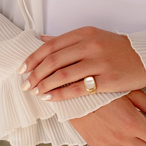 Aurelia Mae 18K Gold Plated Chunky Mother Of Pearl Gold Ring Womens Gold Square Signet Ring Large Statement Ring #TOP3